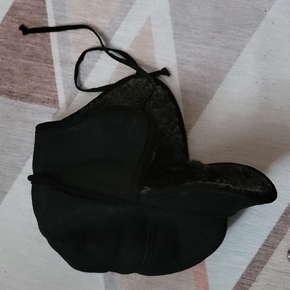 Shearling trapper cap - Picture 5 of 5